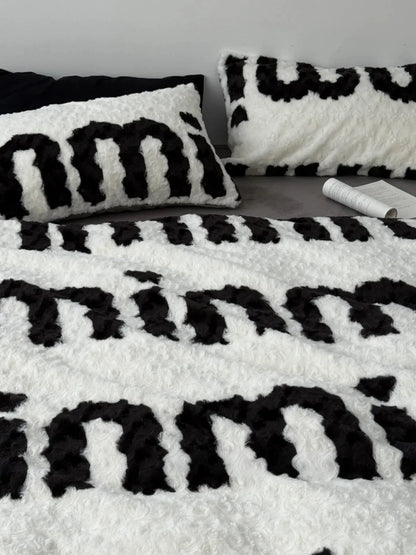 Plush Text Print Flannel Fleece Bedding Set