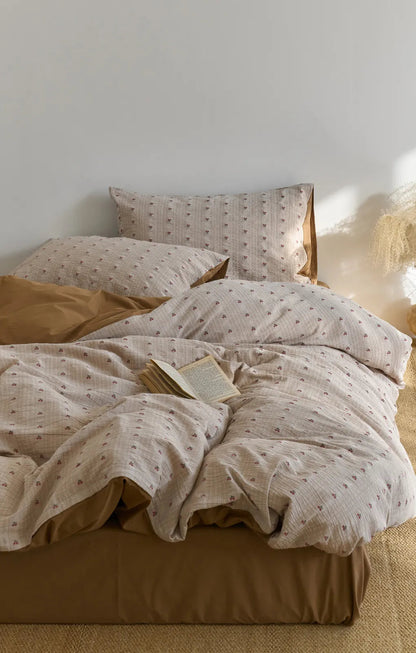 Textured Ditsy Cherry Washed Cotton Bedding Set