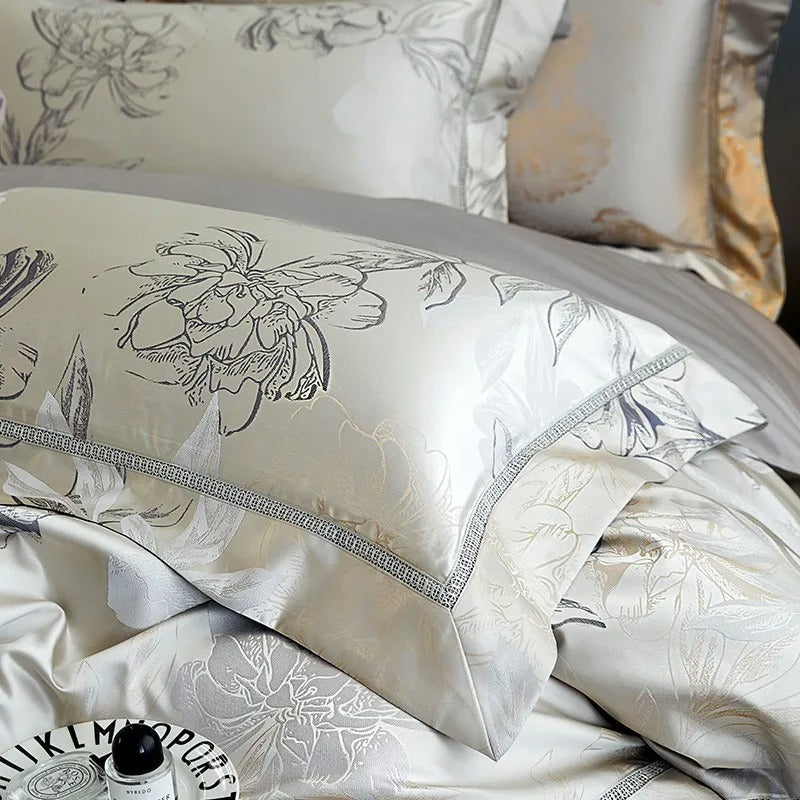 Alma Luxury Vintage Floral Jacquard Bedding Set