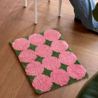 Plush Floral Tufted Polyester Accent Rug