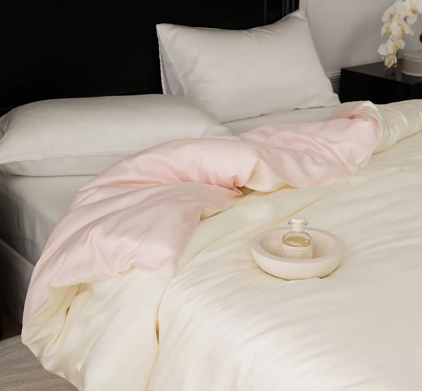 Calm Pastel Two-Tone Cooling Tencel Duvet Cover