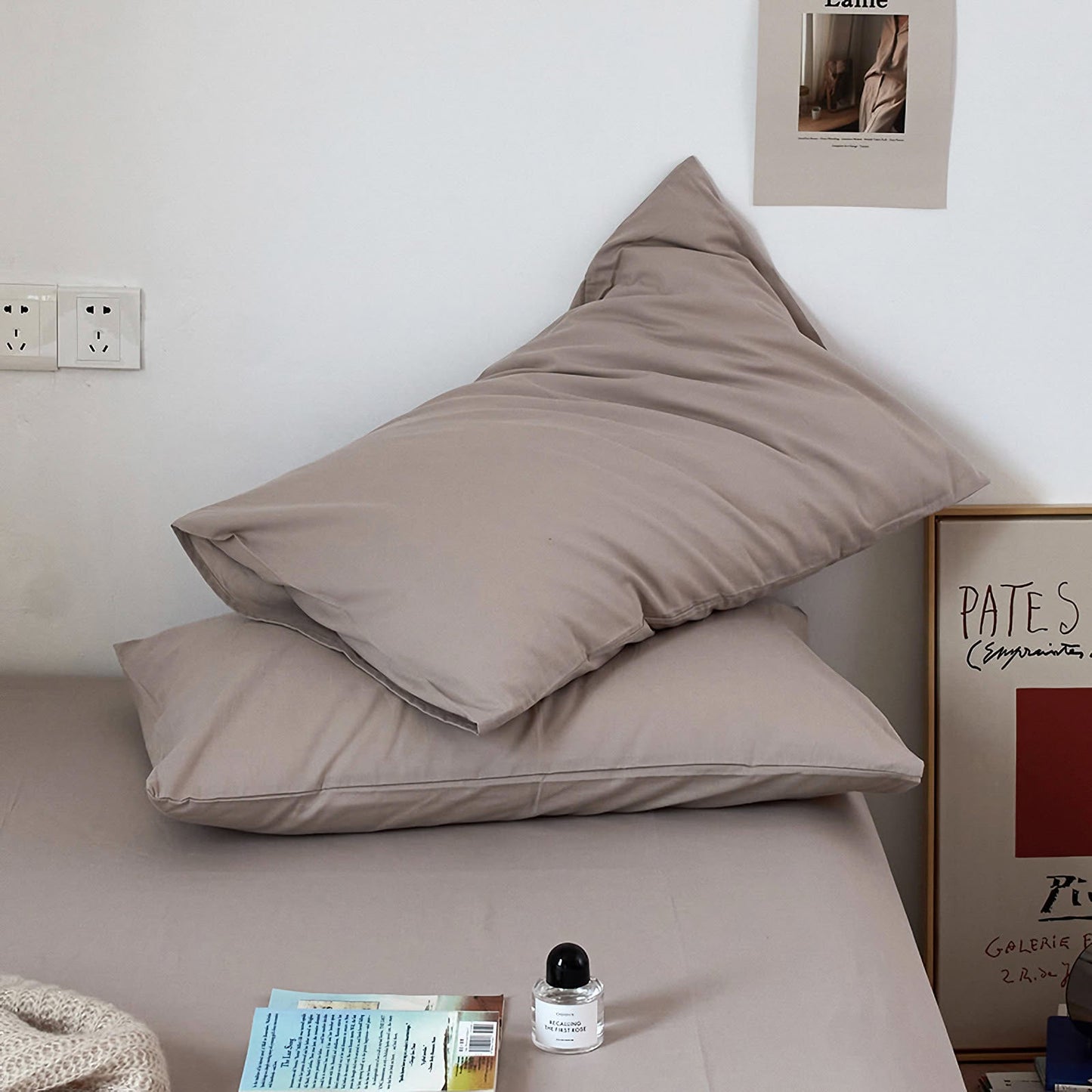Calm Solid Cotton Pillowcase