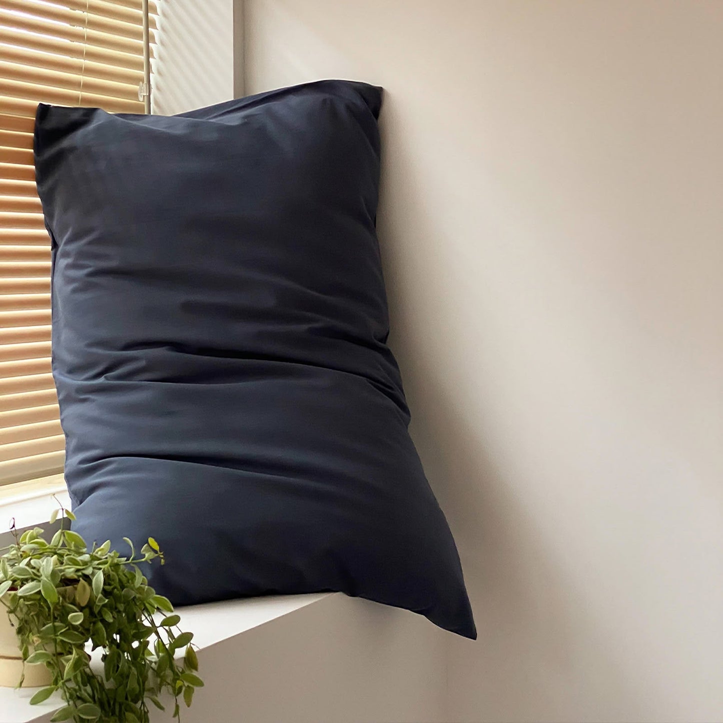 Calm Solid Cotton Pillowcase