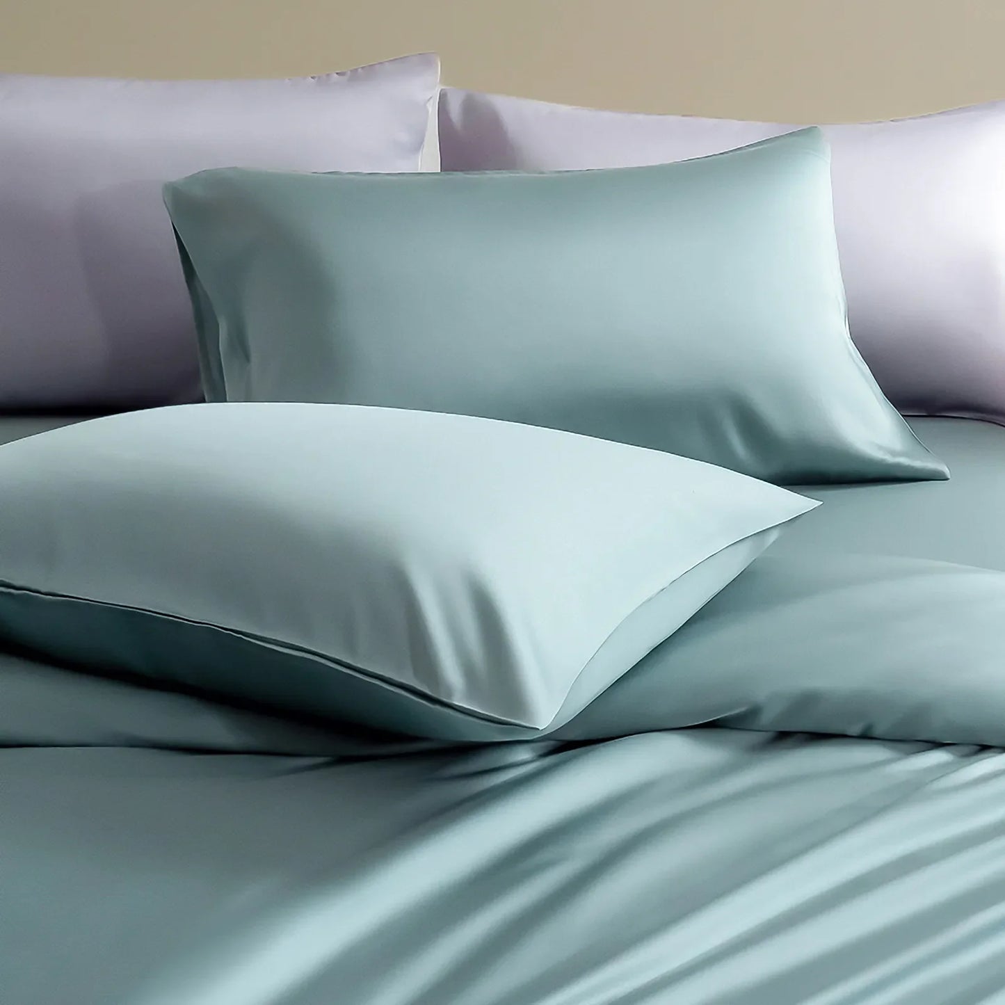 Calming Two-Tone Cooling Tencel Pillowcase