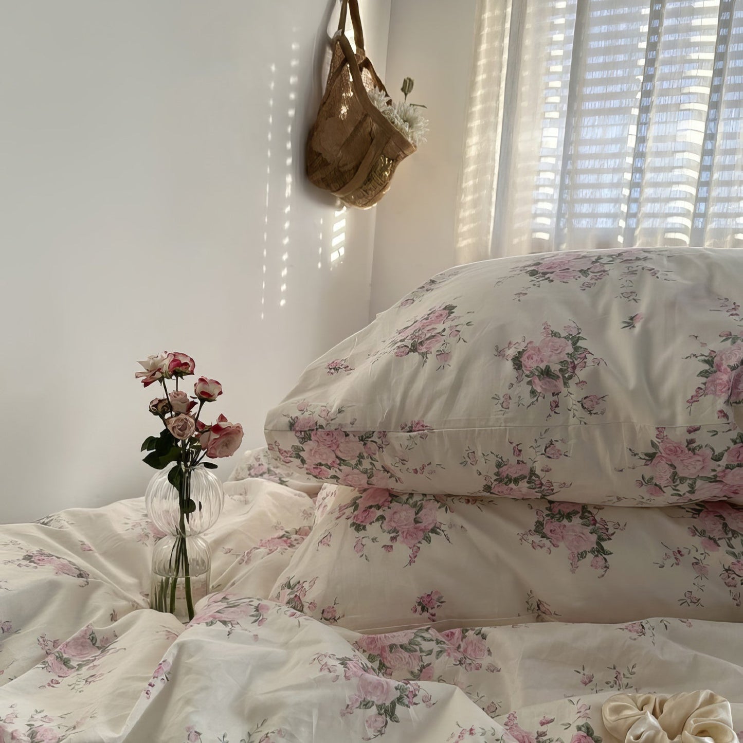 Set di biancheria da letto con rose in fiore rosa Coquette