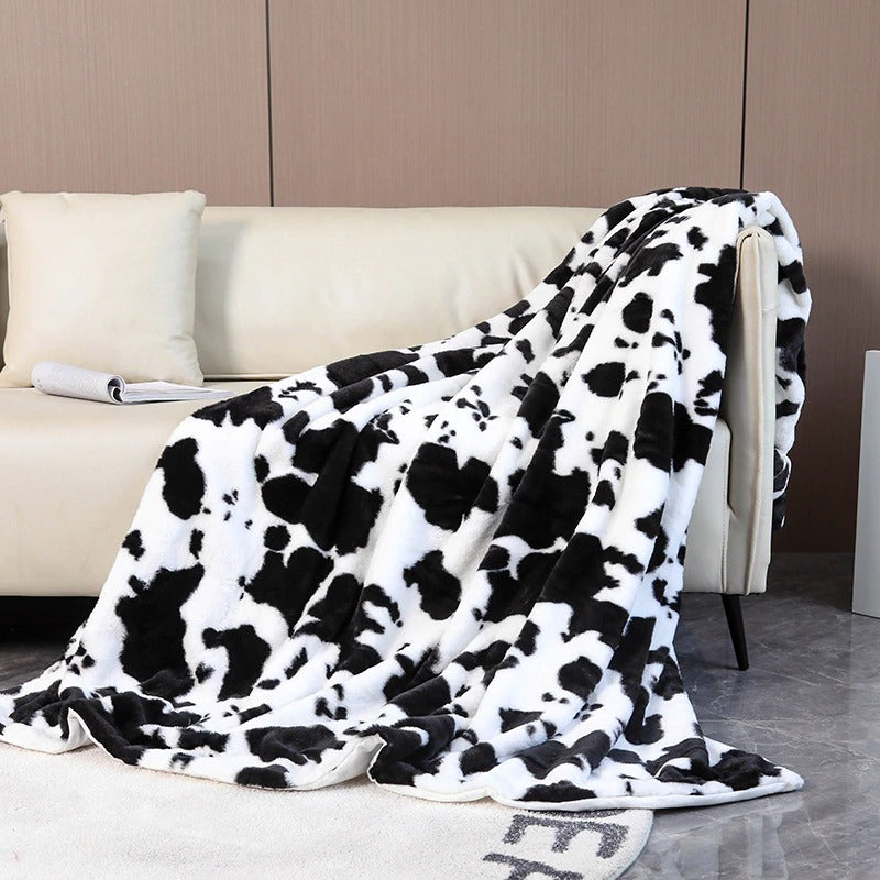 Cow Spots Fluffy Blanket AESTHETIC_Indie cover quilt spotted SUB CATEGORY_Throw Blankets