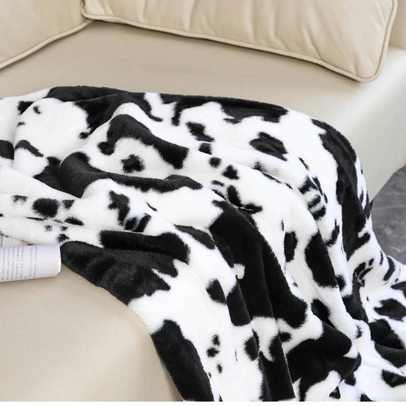 Cow Spots Fluffy Blanket AESTHETIC_Indie cover quilt spotted SUB CATEGORY_Throw Blankets