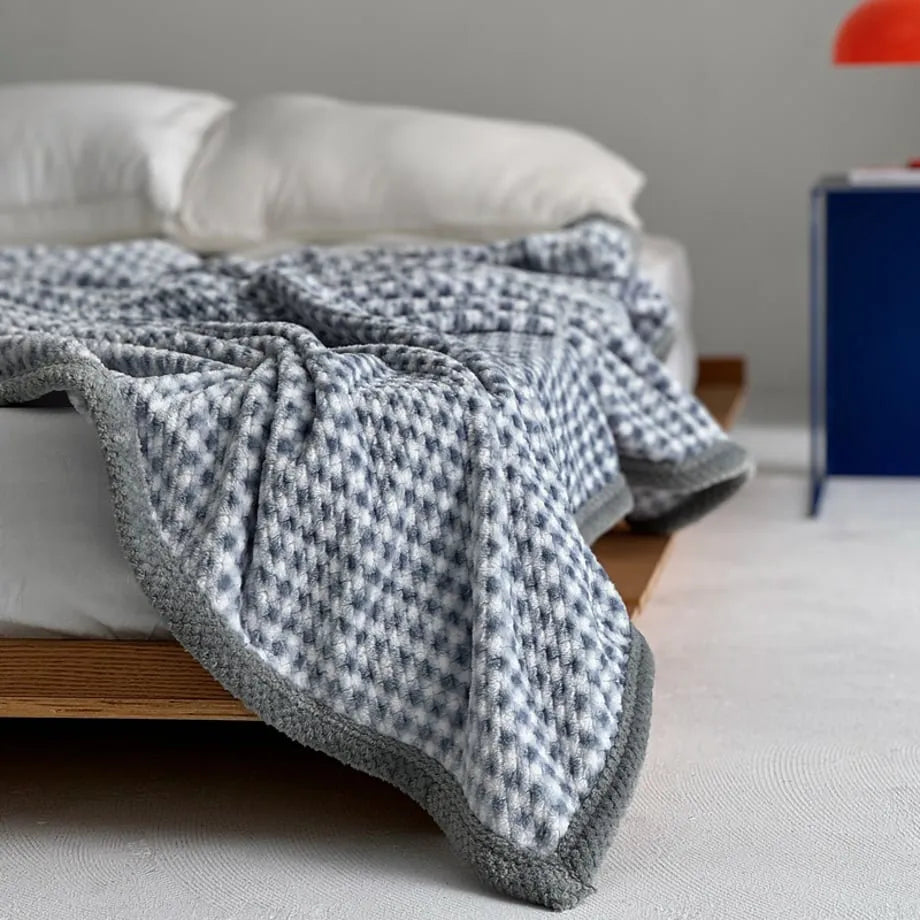 Cozy Checkered Flannel Fleece Throw Blanket