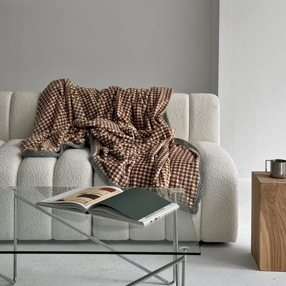 Cozy Checkered Flannel Fleece Throw Blanket