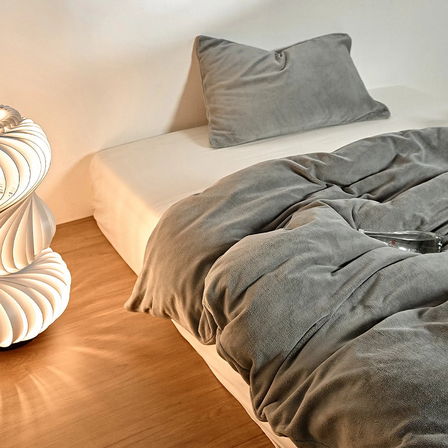 Cozy Minimalist Solid Fleece Duvet Cover
