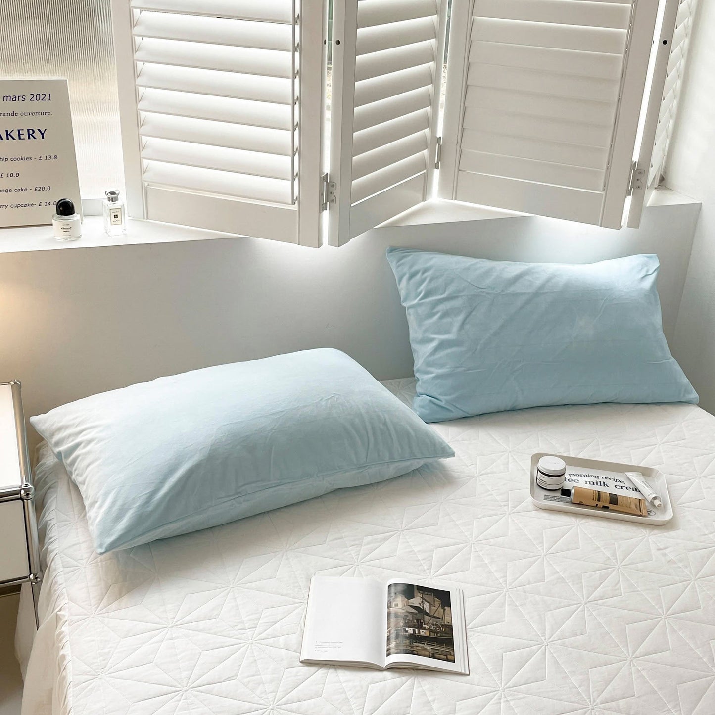 Cozy Minimalist Solid Fleece Pillowcase