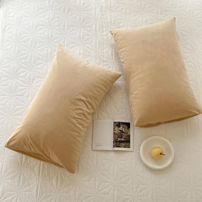 Cozy Minimalist Solid Fleece Pillowcase