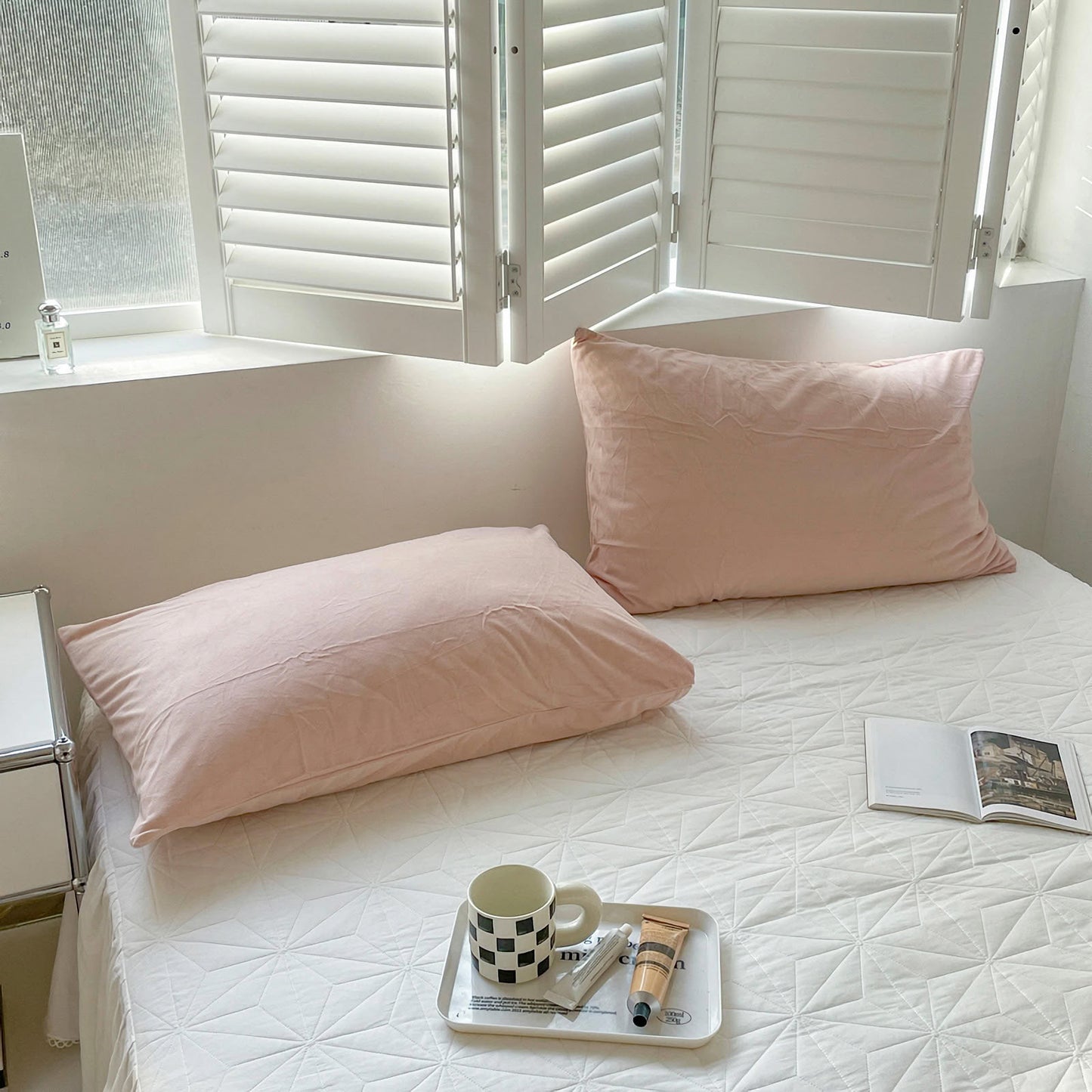 Cozy Minimalist Solid Fleece Pillowcase