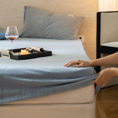 Cozy Minimalist Solid Fleece Sheet Set