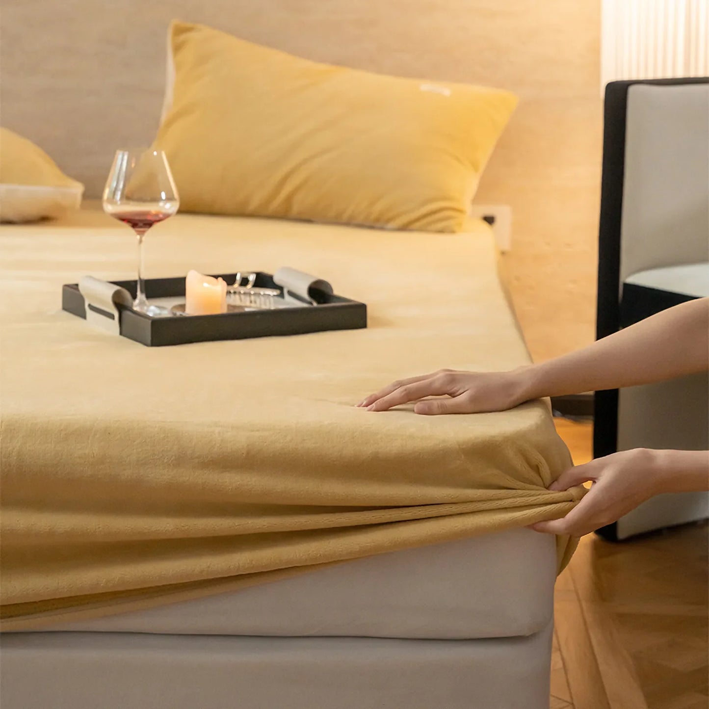 Cozy Minimalist Solid Fleece Sheet Set