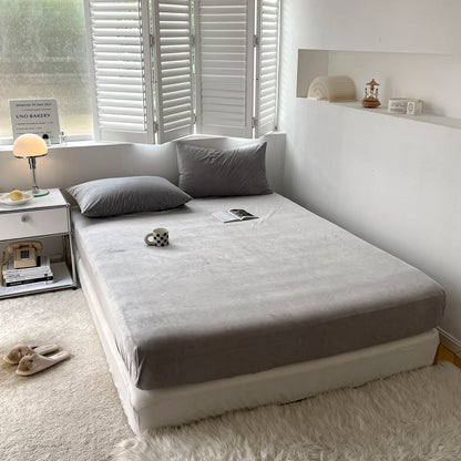 Cozy Minimalist Solid Velvet Sheet Set