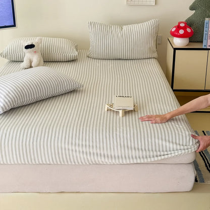 Cozy Minimalist Striped Fleece Sheet Set