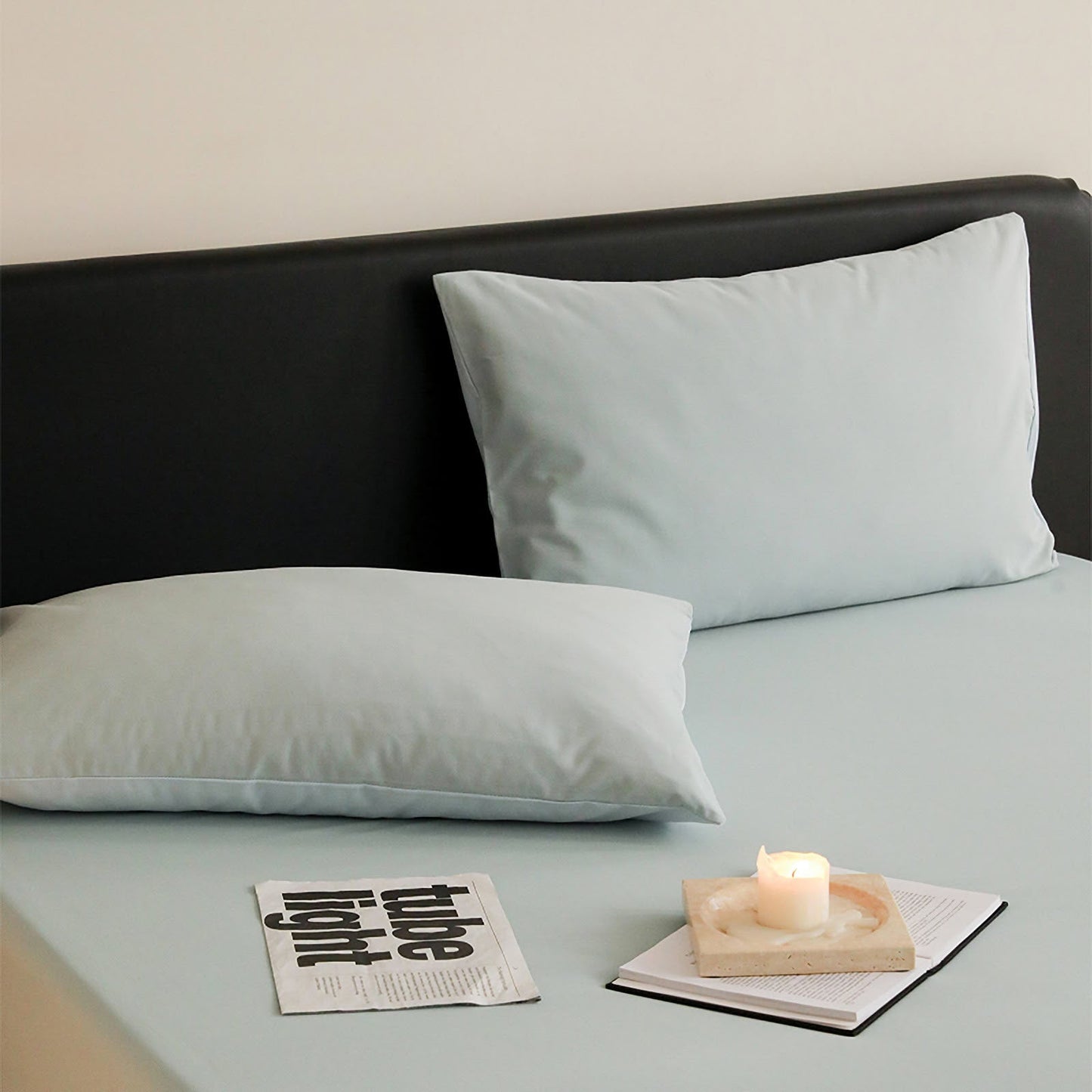 Cozy Minimalist Two-Tone Cotton Pillowcase
