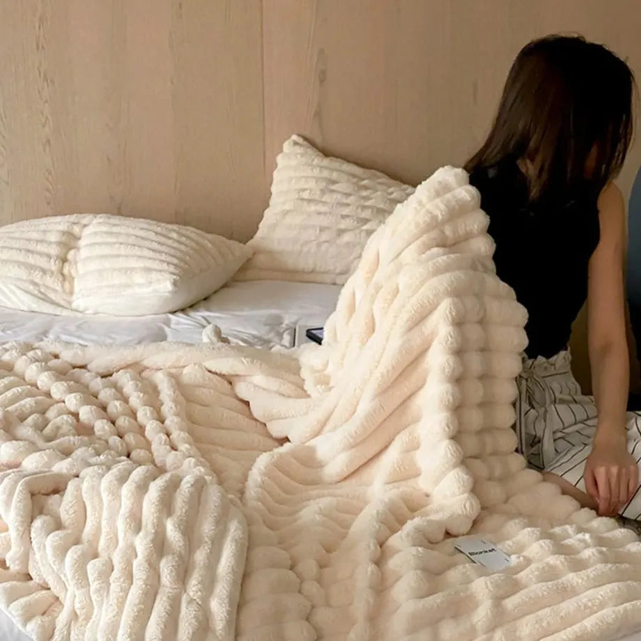 Cozy Ripple Texture Plush Faux Fur Throw Blanket