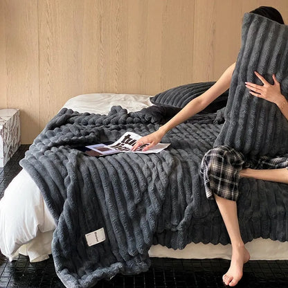 Cozy Ripple Texture Plush Faux Fur Throw Blanket