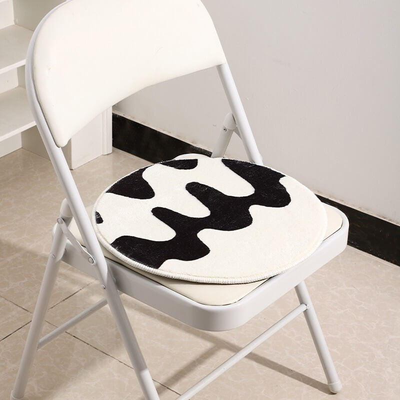 Curvy Checker Mini Tufted Rug