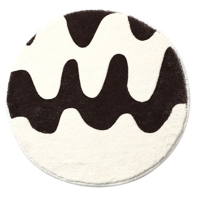 Curvy Checker Mini Tufted Rug