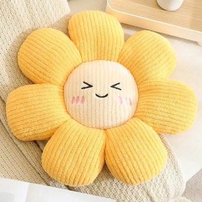 Kawaii Daisy Flower Throw Pillow