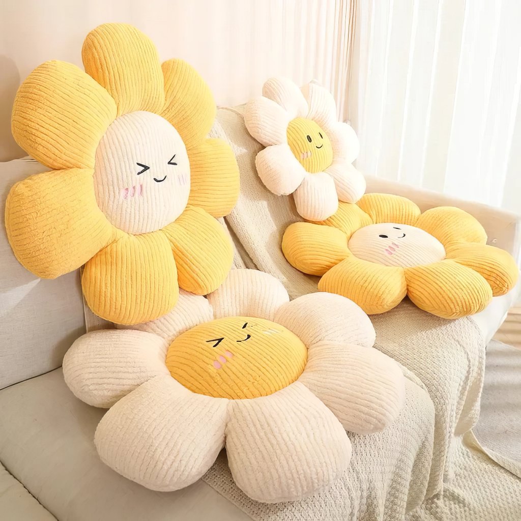 Kawaii Daisy Flower Throw Pillow