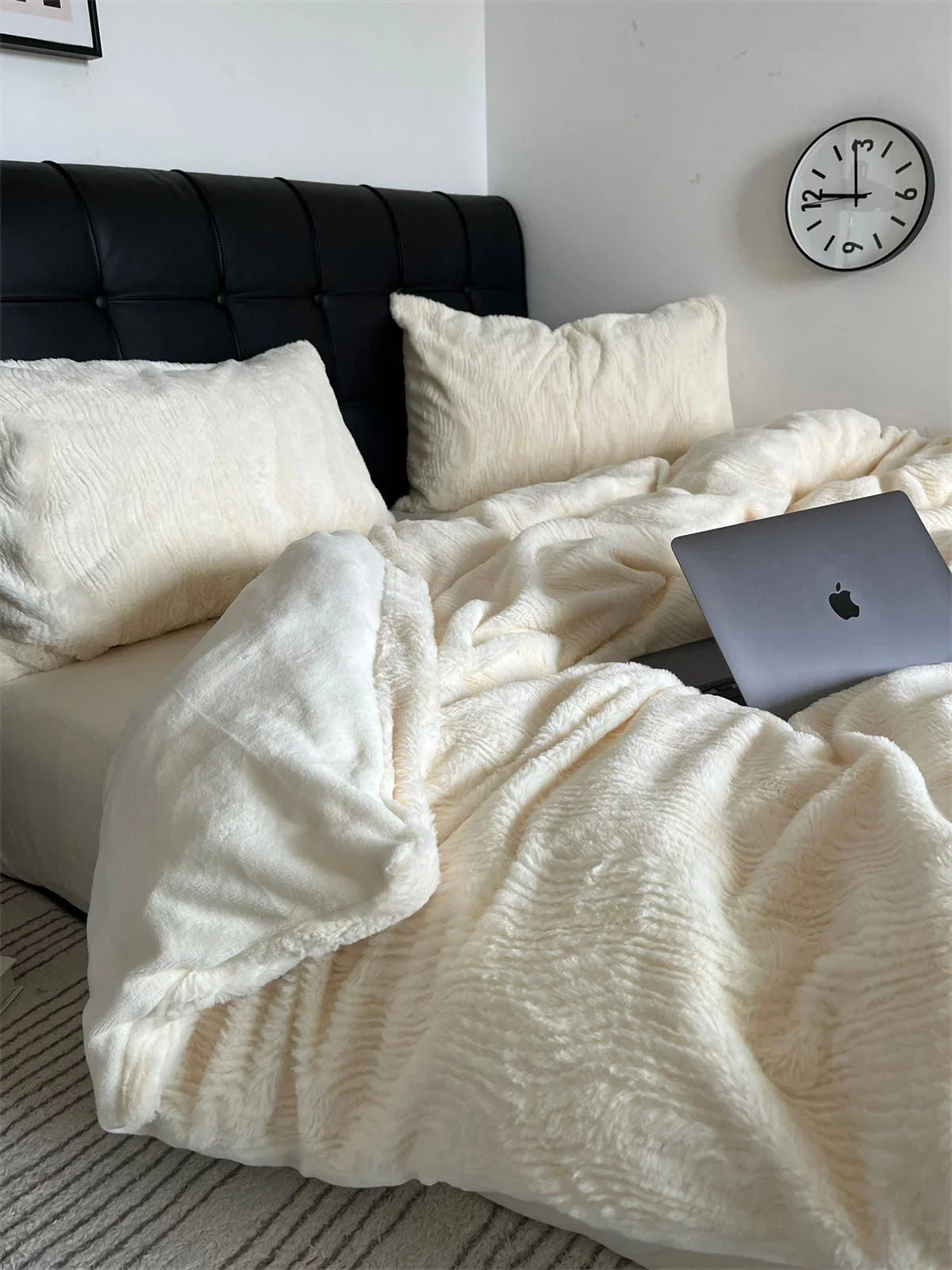 Plush Ruched Fleece Bedding Set