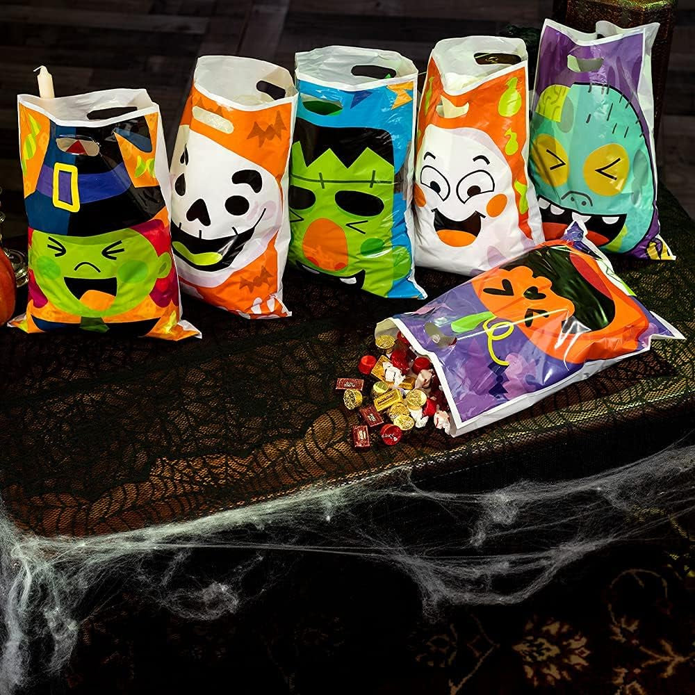 JOYIN 72 Pcs Halloween Treat Bags with 6 Designed Characters, Halloween Plastic Goodie Bags, Halloween Candy Bags, Halloween Trick or Treat Bags for Halloween Snacks Stuffers Party Favor Supplies Multi-Item Party Favor Packs Party Favors Party Supplies Toys & Games