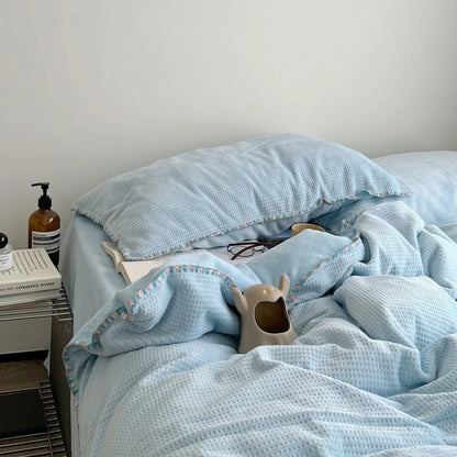 Plush Waffle Fleece Bedding Set with Crochet Trim