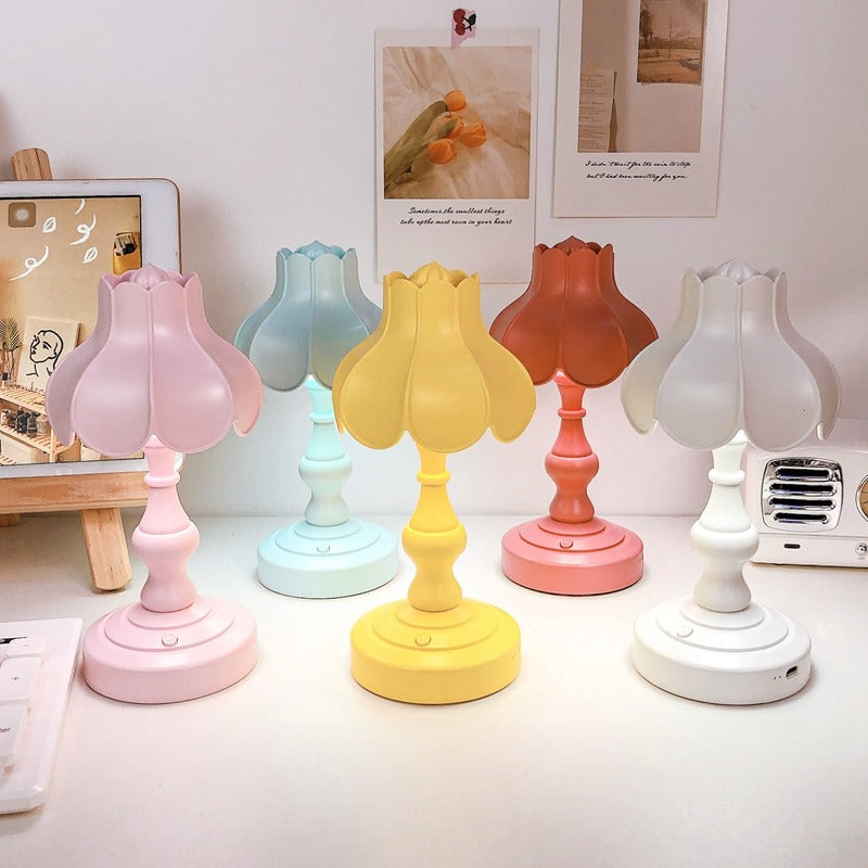 Pastel Lotus Table Lamp AESTHETIC_Danish Pastel AESTHETIC_Soft Girl SUB CATEGORY_Desk Accessories