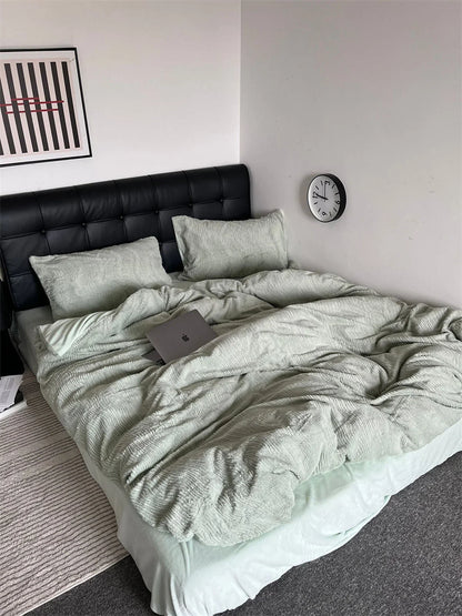 Plush Ruched Fleece Bedding Set