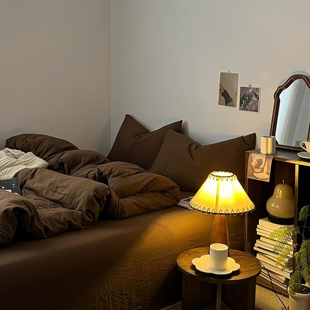 Bettwäscheset in Dunkelbrauntönen