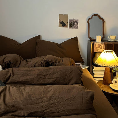 Bettwäscheset in Dunkelbrauntönen