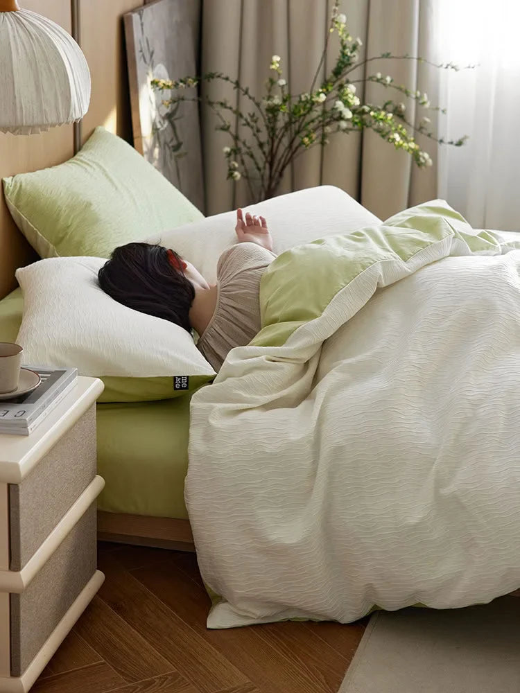 Wavy Textured Two-Tone Washed Cotton Bedding Set