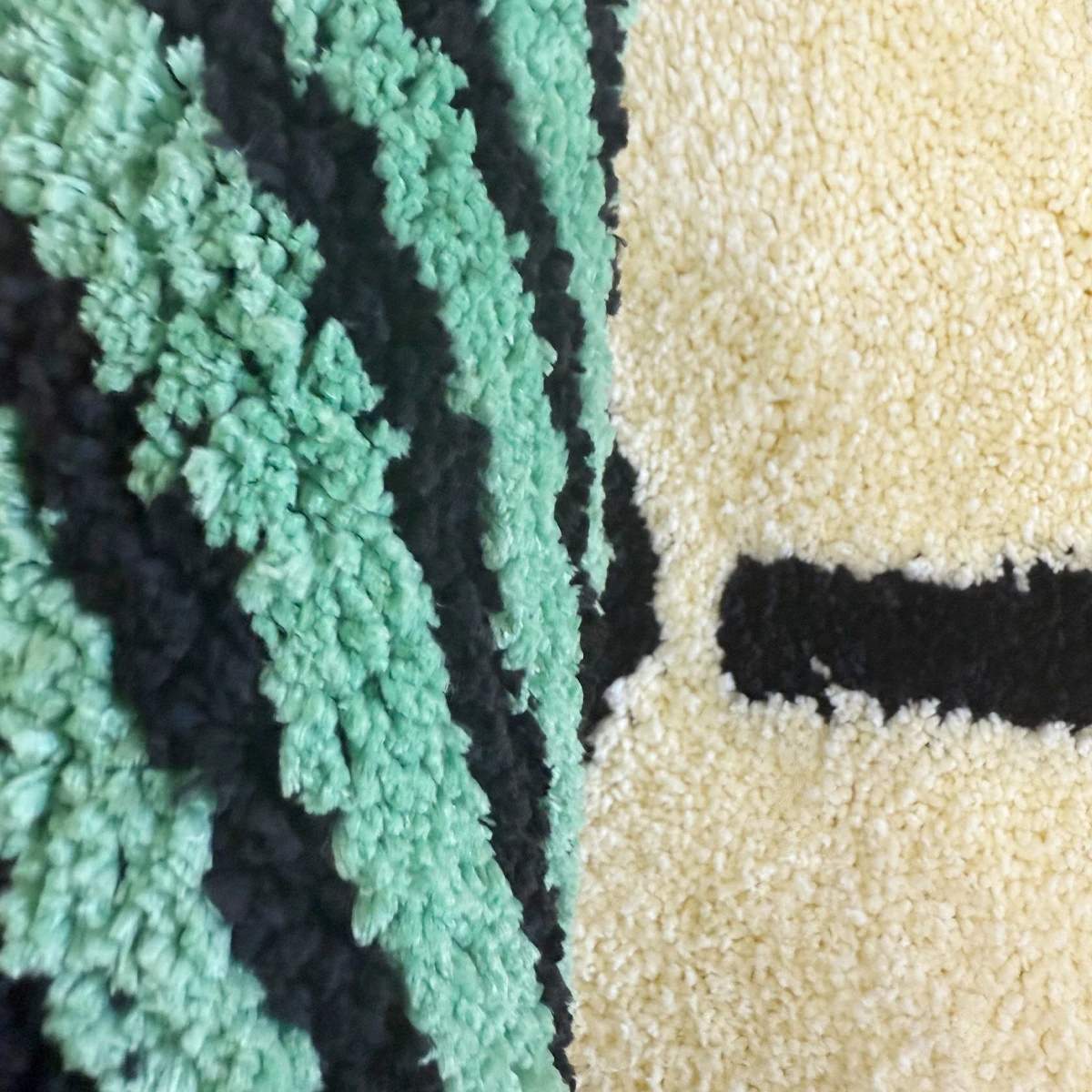 Dollar Cash Stack Tufted Rug