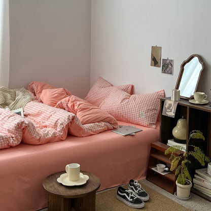 Peachy Pink Gingham Bedding Set
