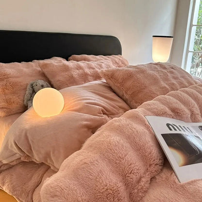 Plush Ruched Flannel Fleece Bedding Set