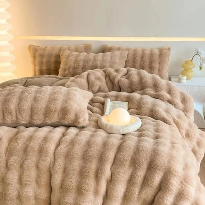 Plush Ruched Flannel Fleece Bedding Set