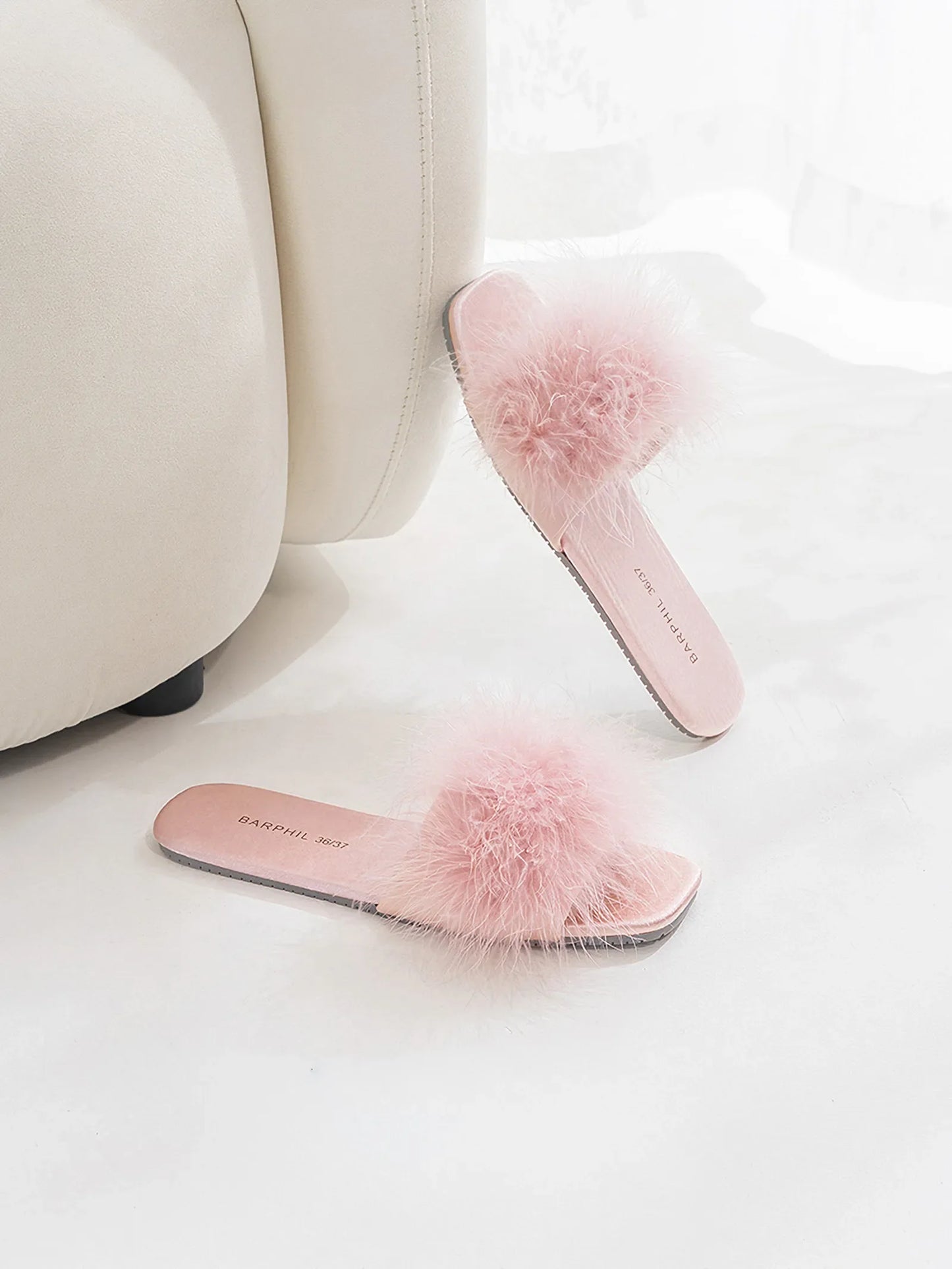 Fluffy Solid Color Faux Fur House Slippers