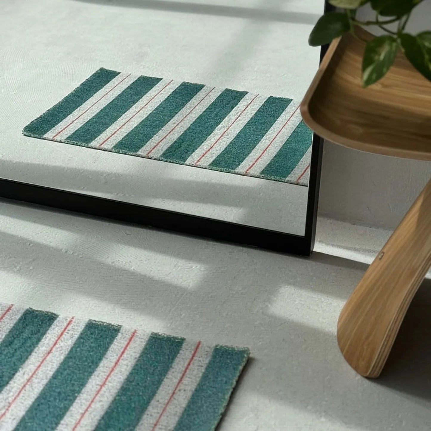 Textured Pinstripe PVC Coil Accent Rug