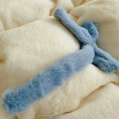 Cloud-Like Plush Tufted Bowknot Fleece Bedding Set