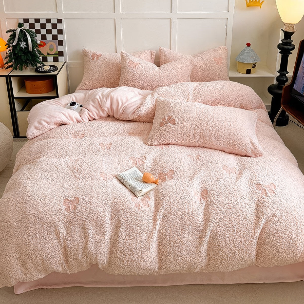 Ensemble de literie en sherpa avec nœuds brodés