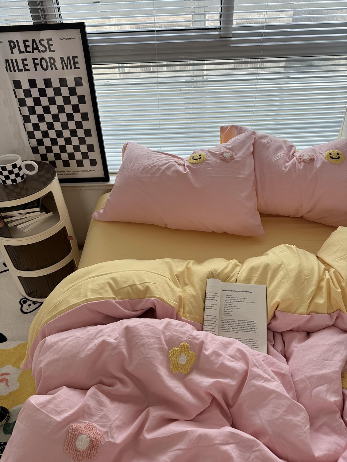 Cute Embroidered Smiles and Flowers Bedding Set