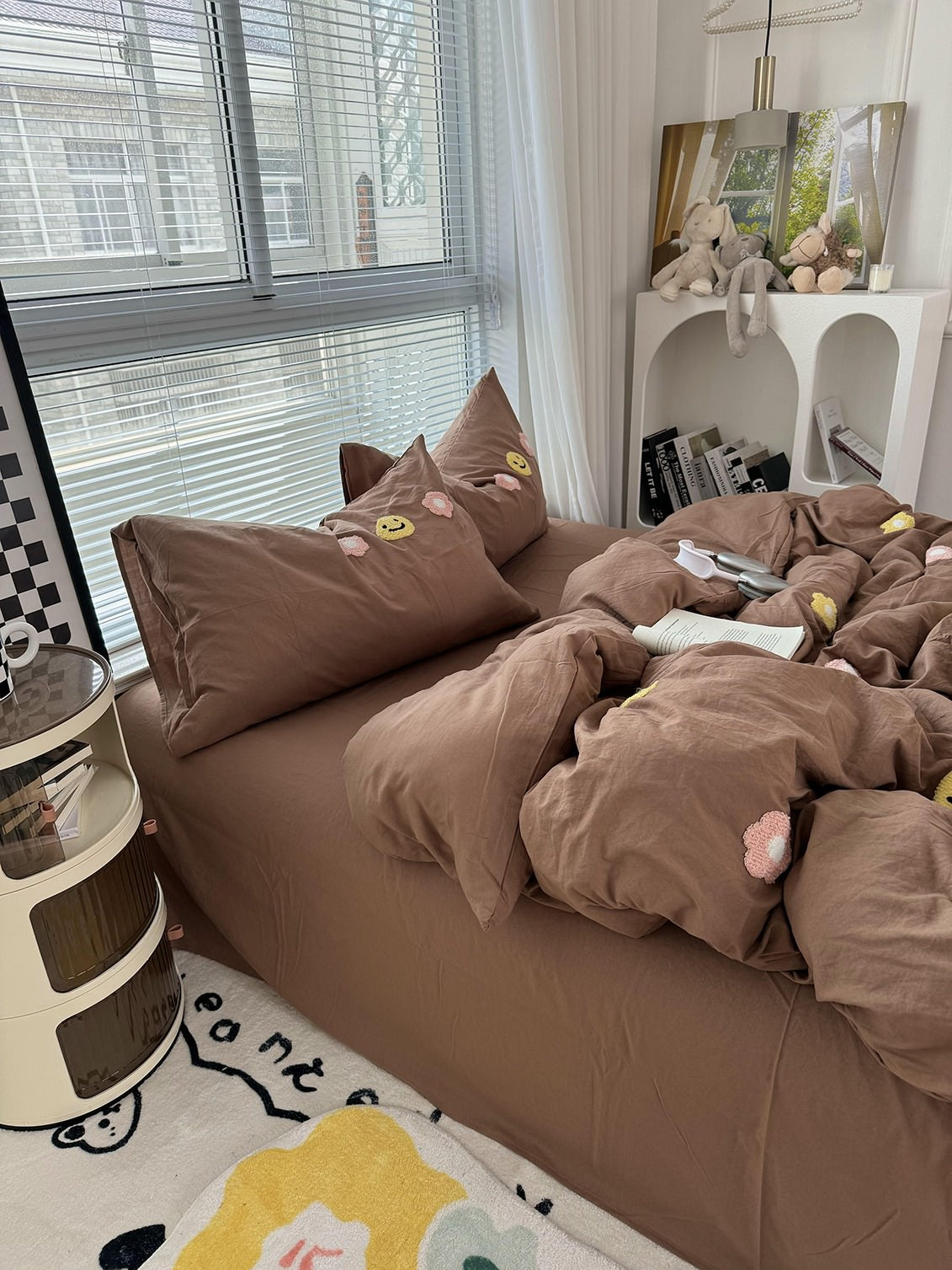 Cute Embroidered Smiles and Flowers Bedding Set