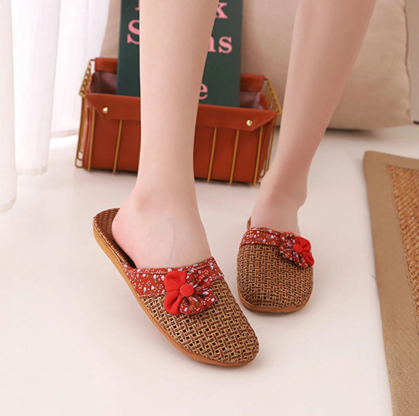 Woven Floral Natural Rattan House Slippers