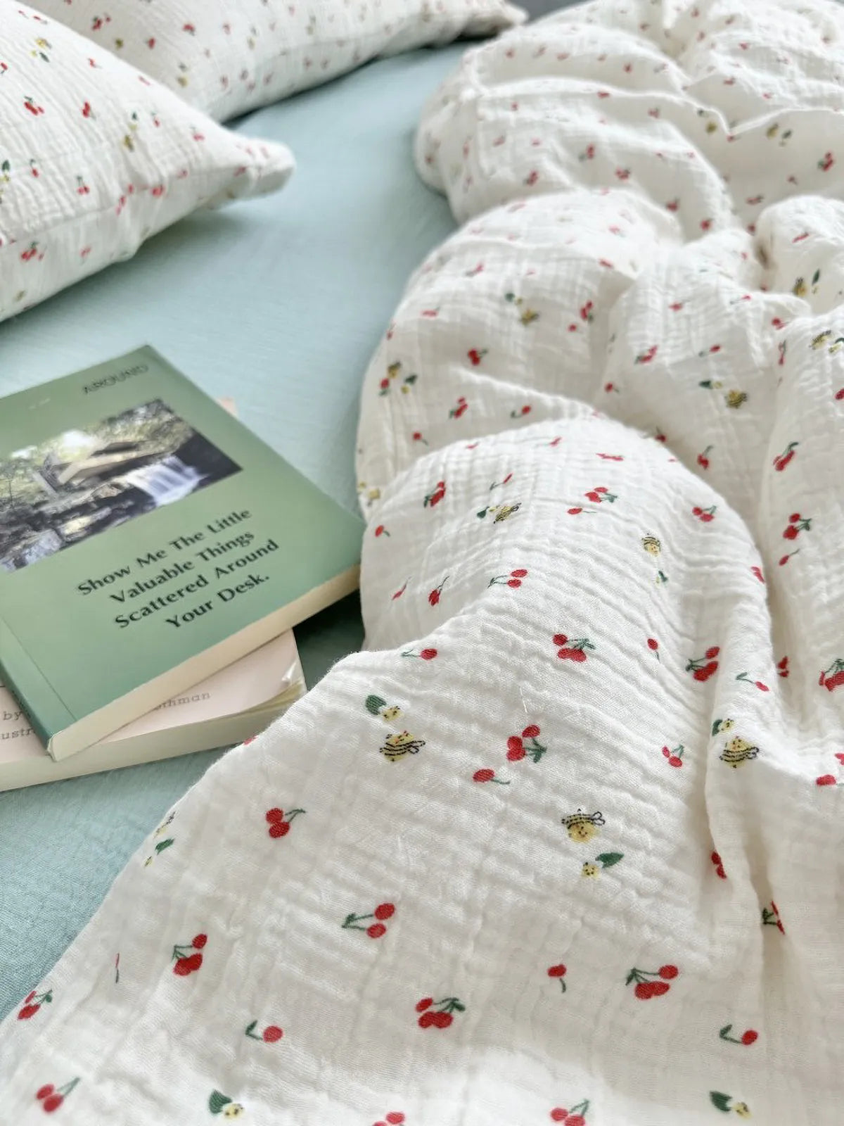 Textured Cherry & Bee Print Washed Cotton Bedding Set