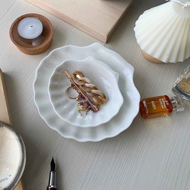 White Ceramic Shell Jewelry Tray seashell