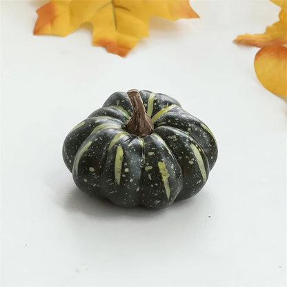 Ensemble de décorations d'automne avec mini citrouilles